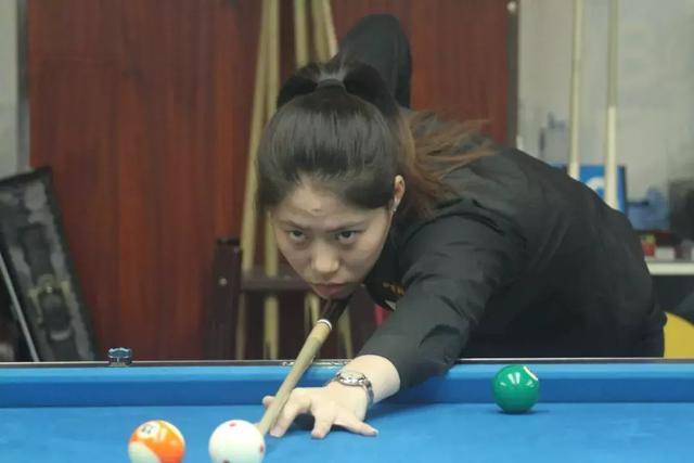 表现为中国 表现为中国