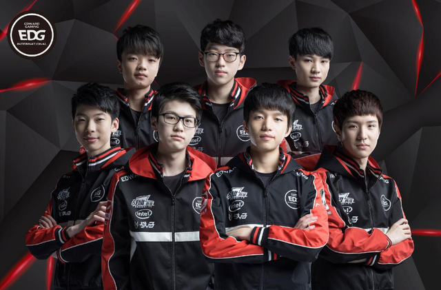 钟进行冲击 钟进行冲击